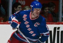 Mark Messier to trade from the Edmonton Oilers to the New York Rangers