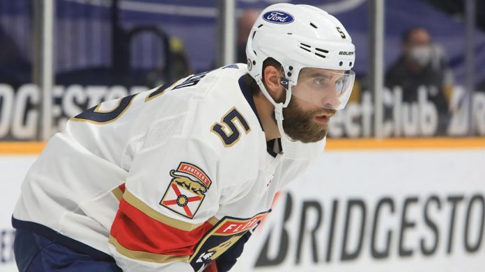 The Florida Panthers will look to trade for a right-shot defenceman. Options are Brandon Montour, David Savard, Sami Vatanen and Tony DeAngelo.