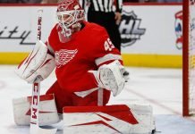 The Philadelphia Flyers are looking to add some goaltending help. Pierre LeBrun reports the Flyers are looking at Jonathan Bernier.