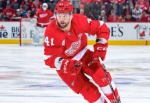 The Edmonton Oilers are looking to add a center and targeting Detroit Red Wings Luke Glendening.
