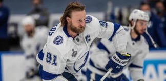 Will the Tampa Bay Lightning ask Steven Stamkos to waive his full-movement clause to facilitate a trade?
