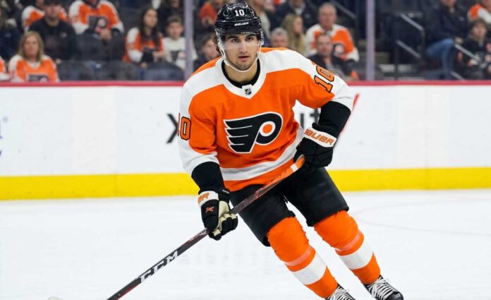 matty-beniers-flyers-trade-rumors-nhl Matty Beniers Philadelphia Flyers home jersey swap NHL trade rumor visualization.