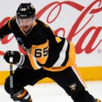 Erik Karlsson to Ottawa Senators? Penguins Trade Rumor Erik Karlsson skates for the Pittsburgh Penguins as trade rumors link the veteran defenseman to a possible Ottawa Senators reunion.
