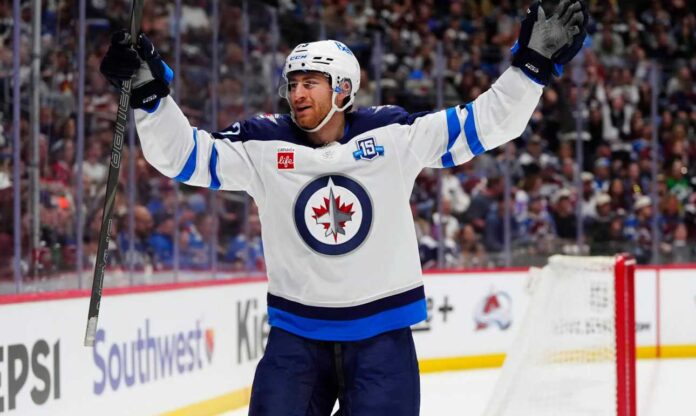 Gabriel Vilardi celebrates for the Winnipeg Jets ahead of his 2026-27 fantasy hockey projection