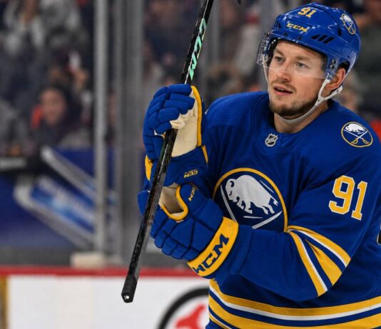 Vladimir Tarasenko to Buffalo? Why the Sabres Link Is More Compelling Than It Looks Vladimir Tarasenko wearing a Buffalo Sabres home jersey and helmet amid NHL free agency rumors